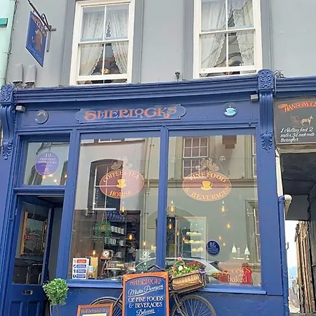Couette-café Sherlocks 3*