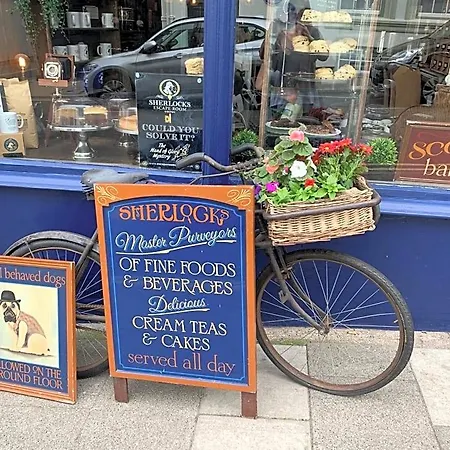 Sherlocks Whitby