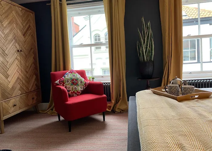 Sherlocks Bed & Breakfast 3*